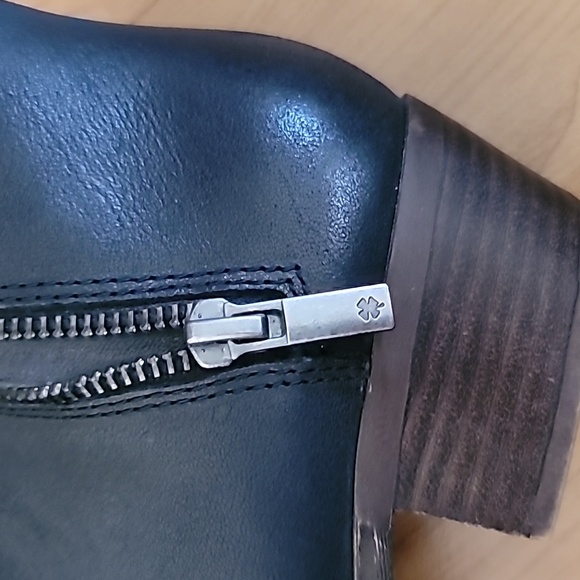 Lucky 🍀 brand Black Leather Burklee Ankle Boots size 9M/40 - Picture 7 of 7